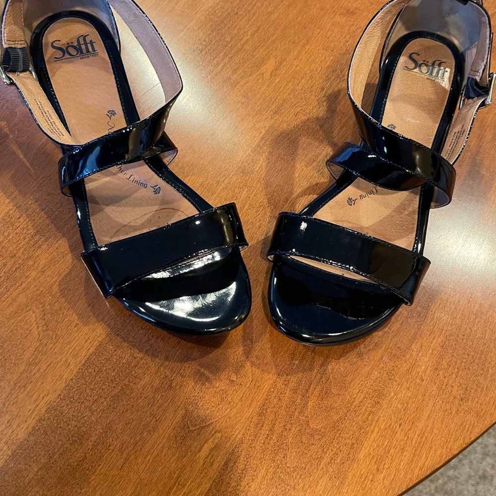 Sofft Patton leather, black wedge 10w